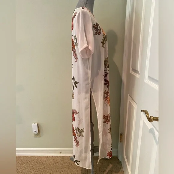 Vince Camuto Pink sheer dress overlay NWT - Picture 2 of 5